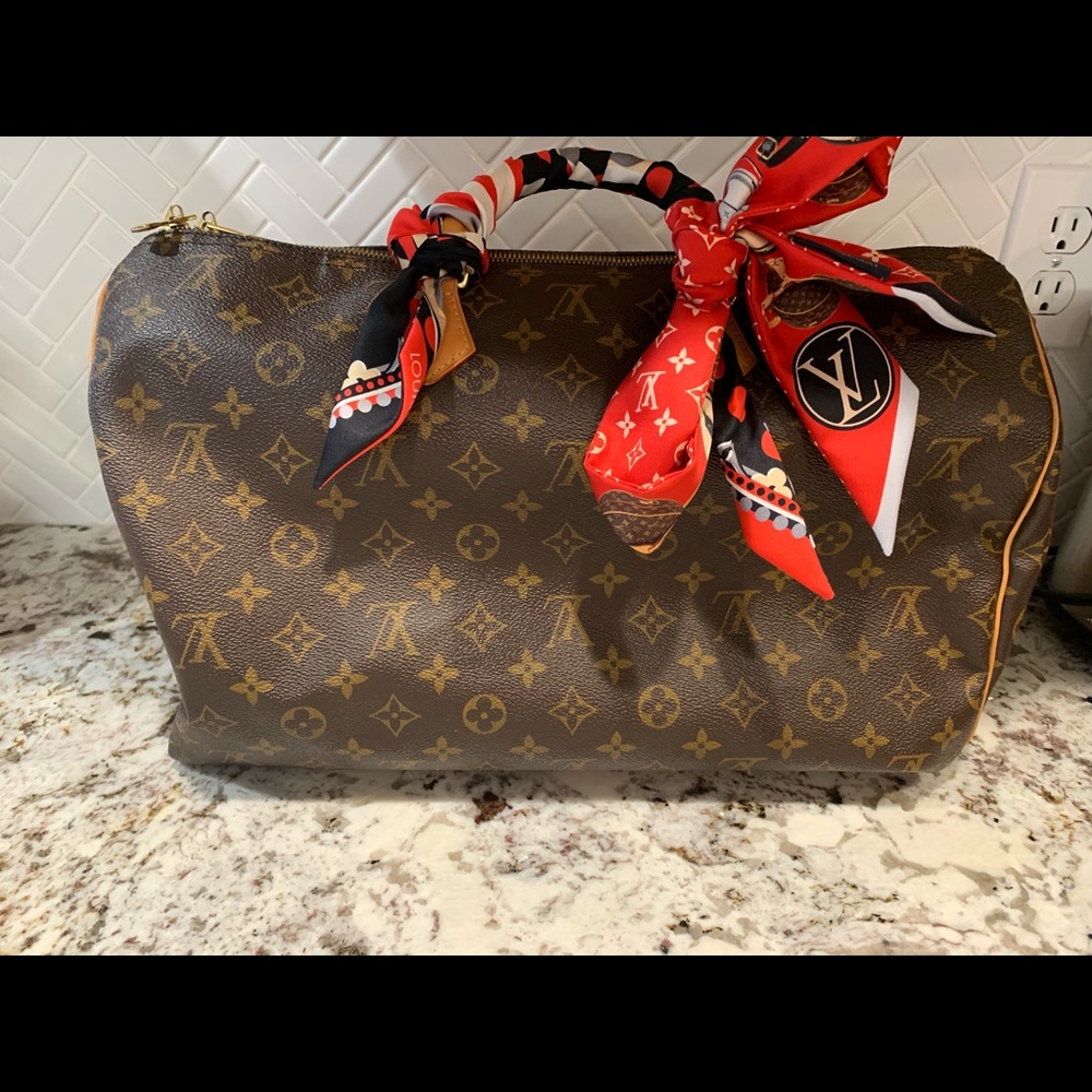 Louis Vuitton Speedy Bandoliere 40 B monogram bag